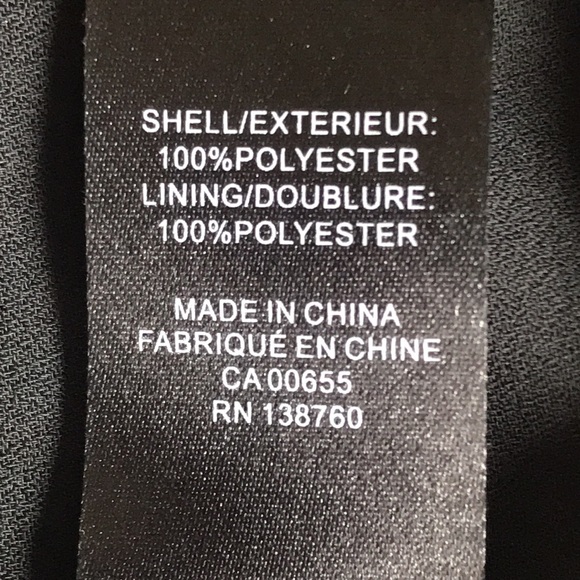 🔥 TREND ALERT! RW&CO Grey & Black Snake Skin Camisole Tank - Picture 4 of 5